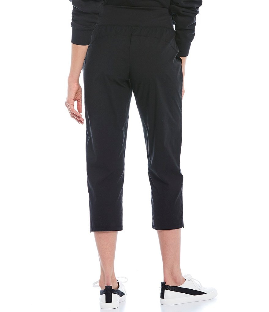 Kinesis Stretch Woven Side Drawstring Capri Pant