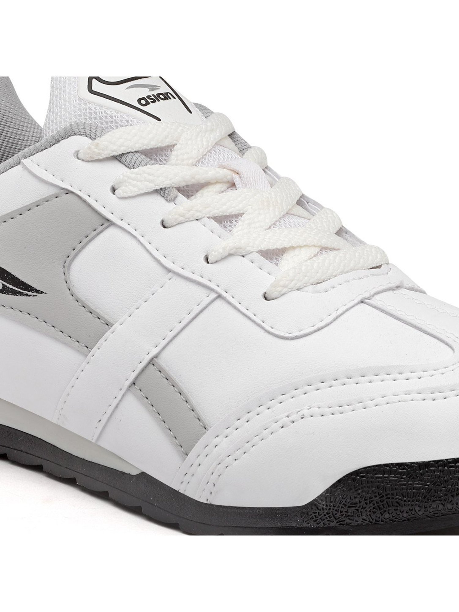 Asian Men's White Casual Sneakers