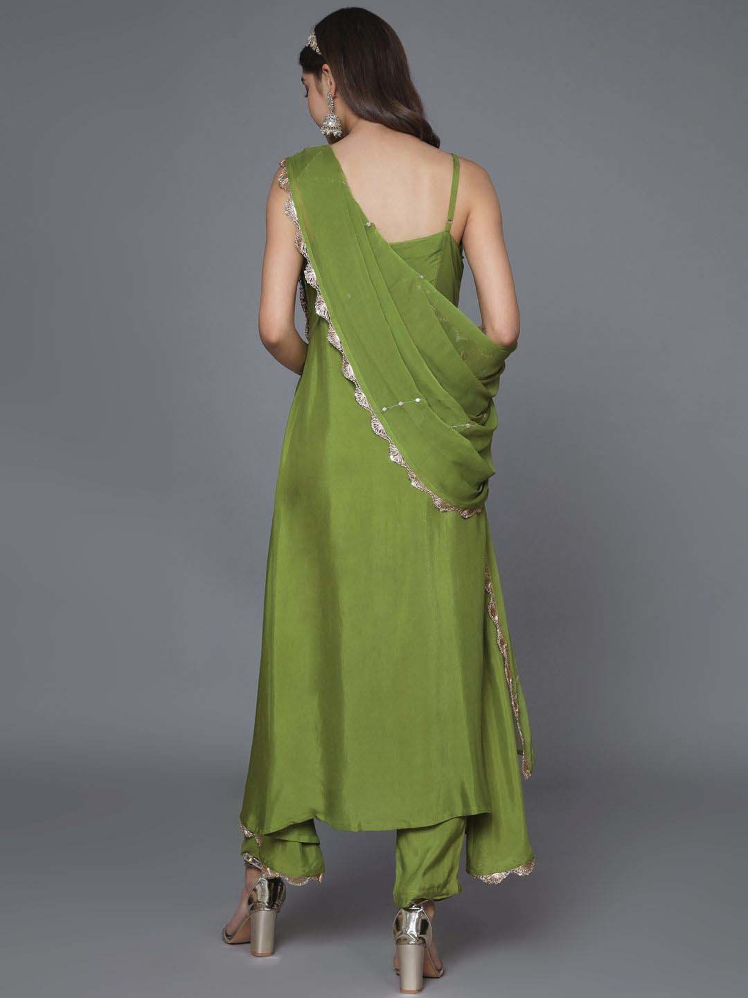 Heeposh Green Embellished Kurta Pant Set With Dupatta