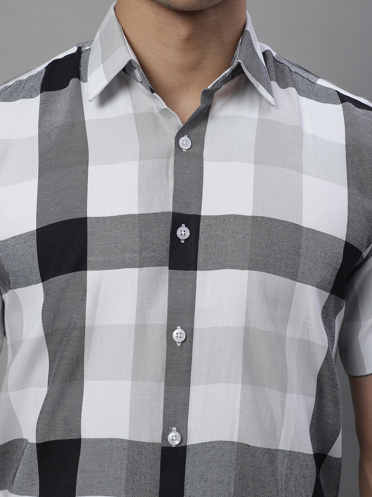 Jainish Black Regular Fit Check Cotton Shirt