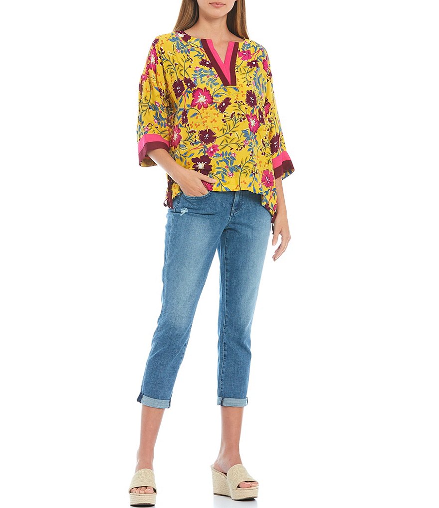 Tru Luxe Jeans 3/4 Sleeve Bright Floral Print Sport Trim Knit Top