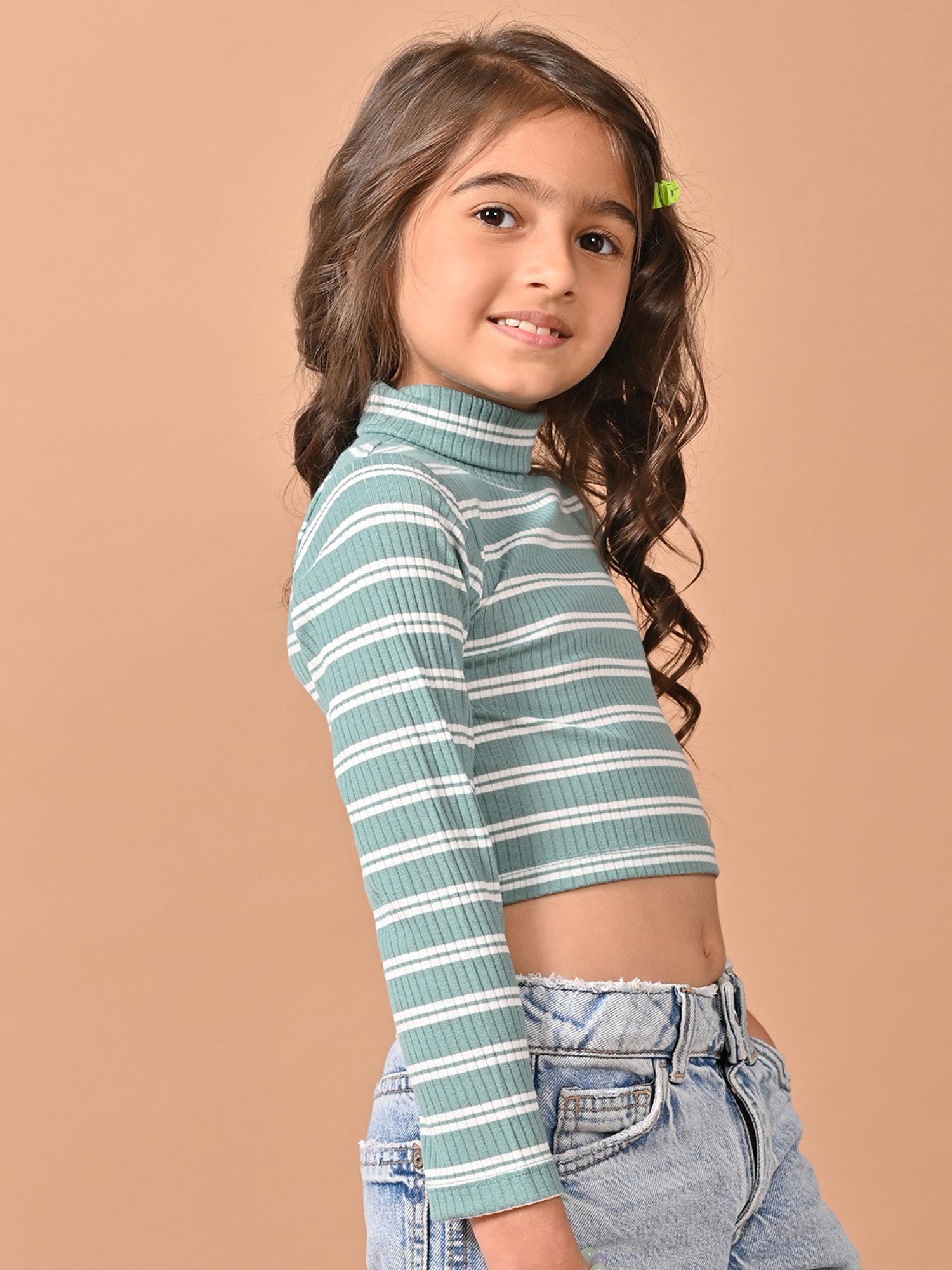 LilPicks Kids Green & White Striped Full Sleeves Crop Top