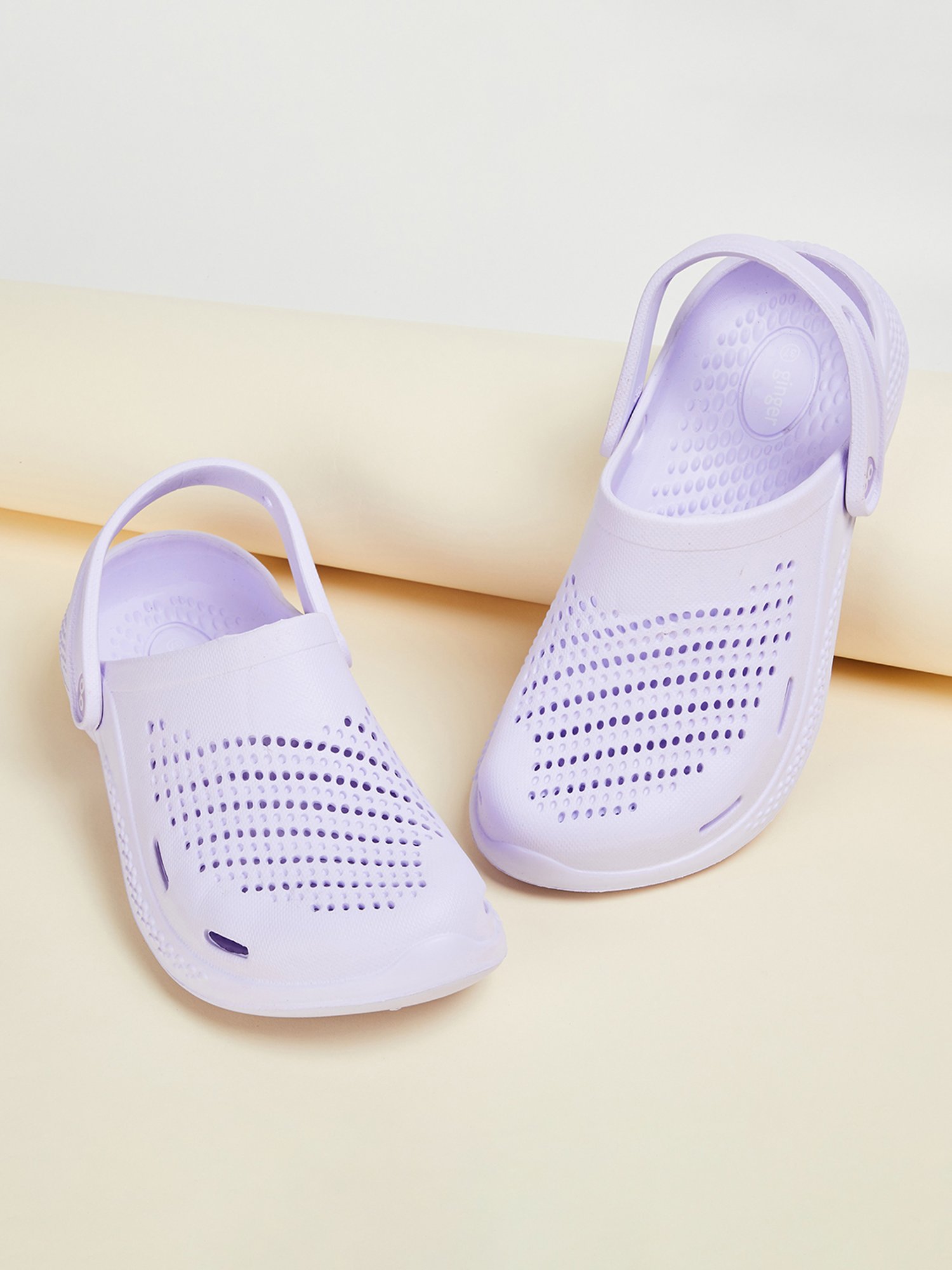 Ginger by Lifestyle Women's Lilac Back Strap Clogs