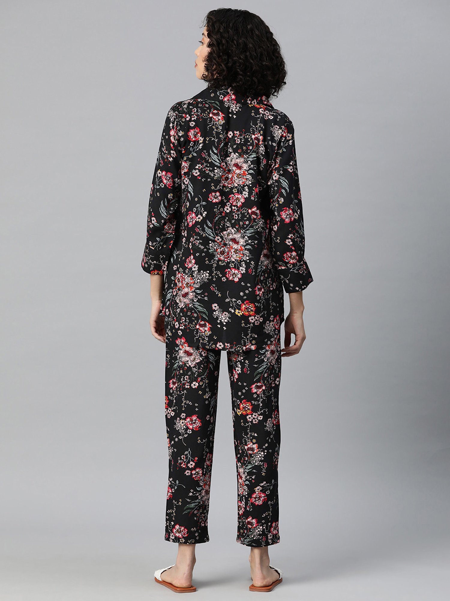 One Femme Black Print Shirt With Pants
