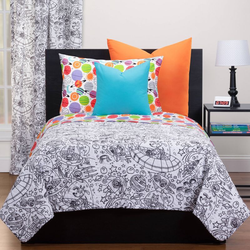 Full/Queen Talca Quilt Blue/White/Red - Jessica Simpson