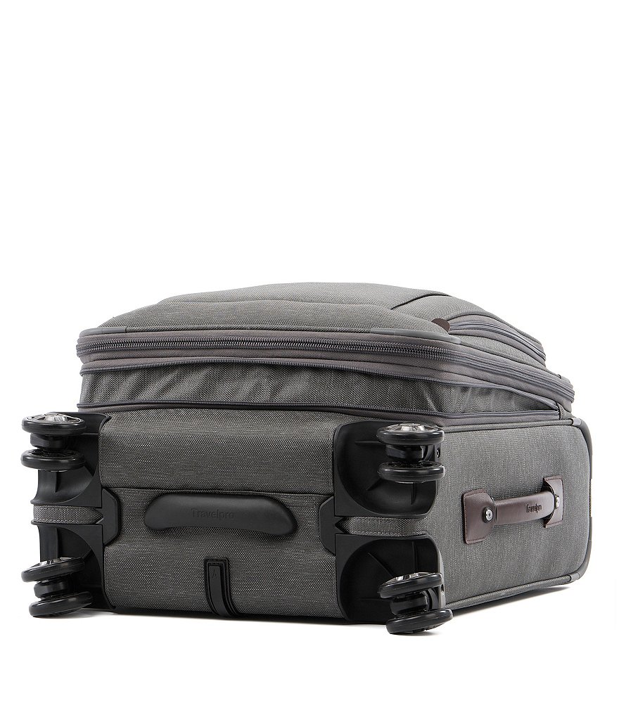 Travelpro Platinum Elite International Expandable Carry-On Spinner