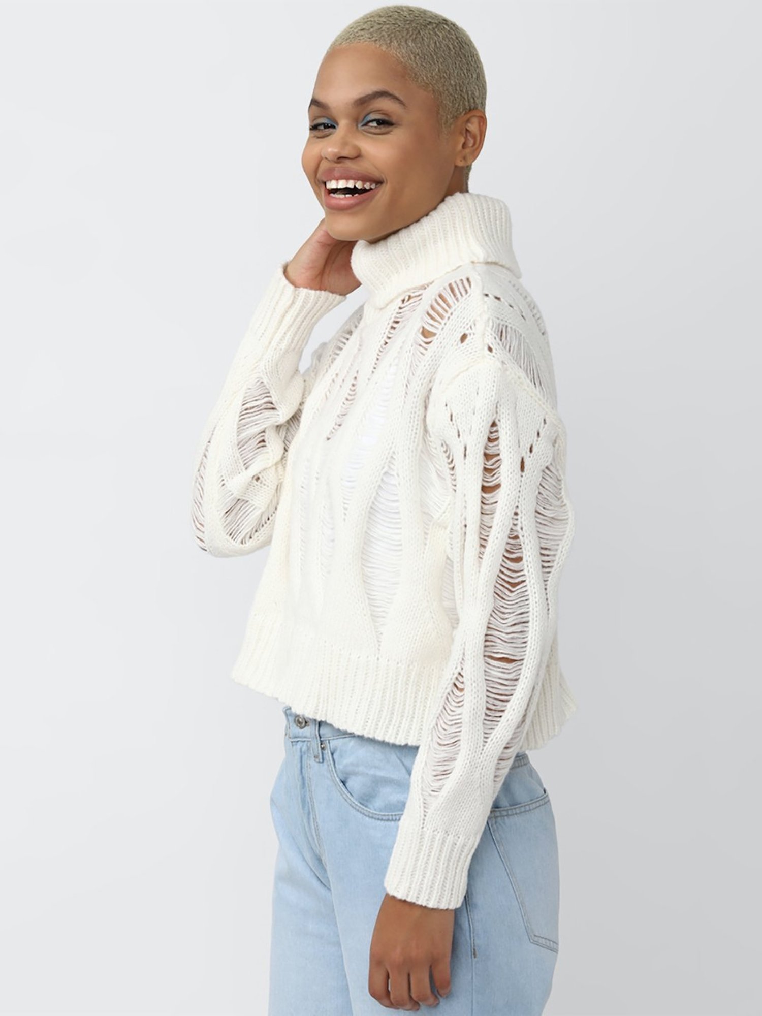 Forever 21 White Textured Sweater
