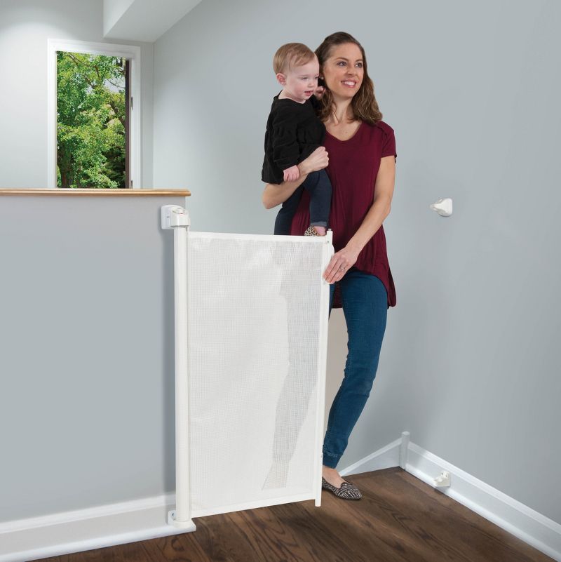 KidCo Retractable Safeway Baby Gate - White