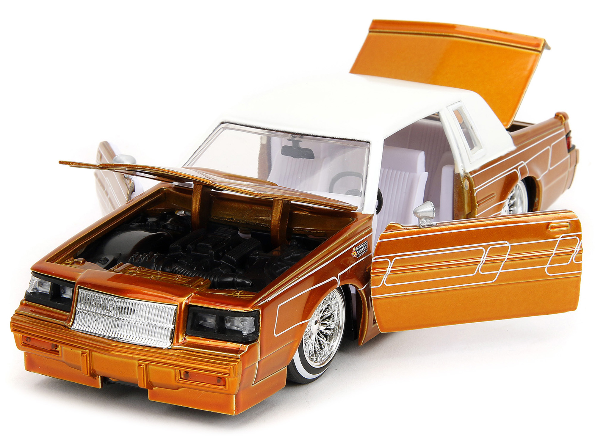 1953 Buick Skylark White 1/32 Diecast Model Car by Signature Models