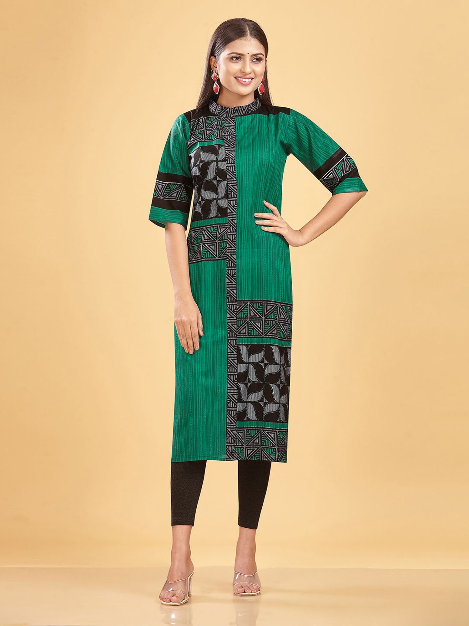 SHANVIKA Green Printed Cotton Straight Kurta