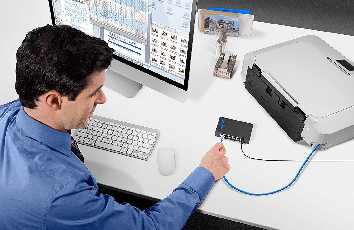 Linksys Business LGS105 5-Port Desktop Gigabit Ethernet Network Unmanaged Switch I Metal Enclosure