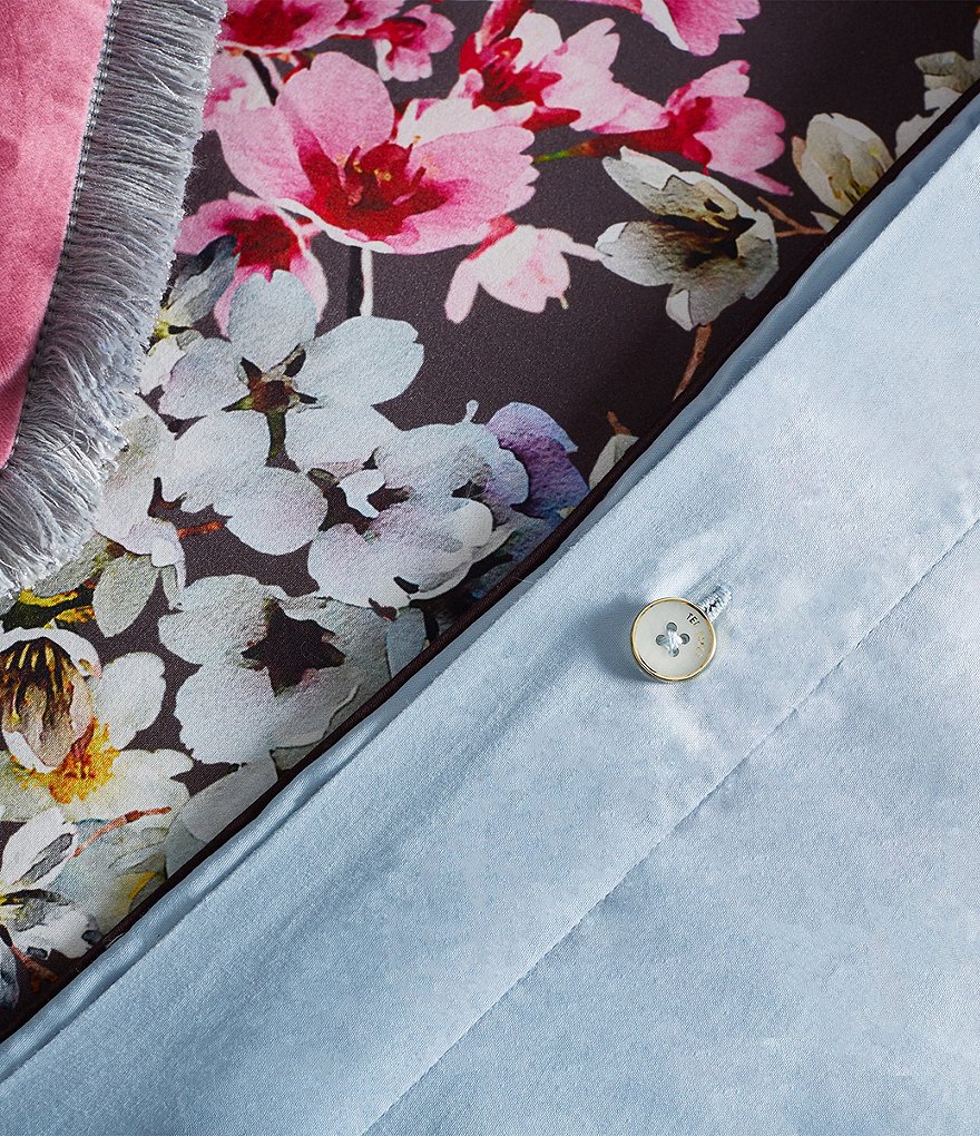 Ted Baker London Jasmine Black Duvet Cover Mini Set