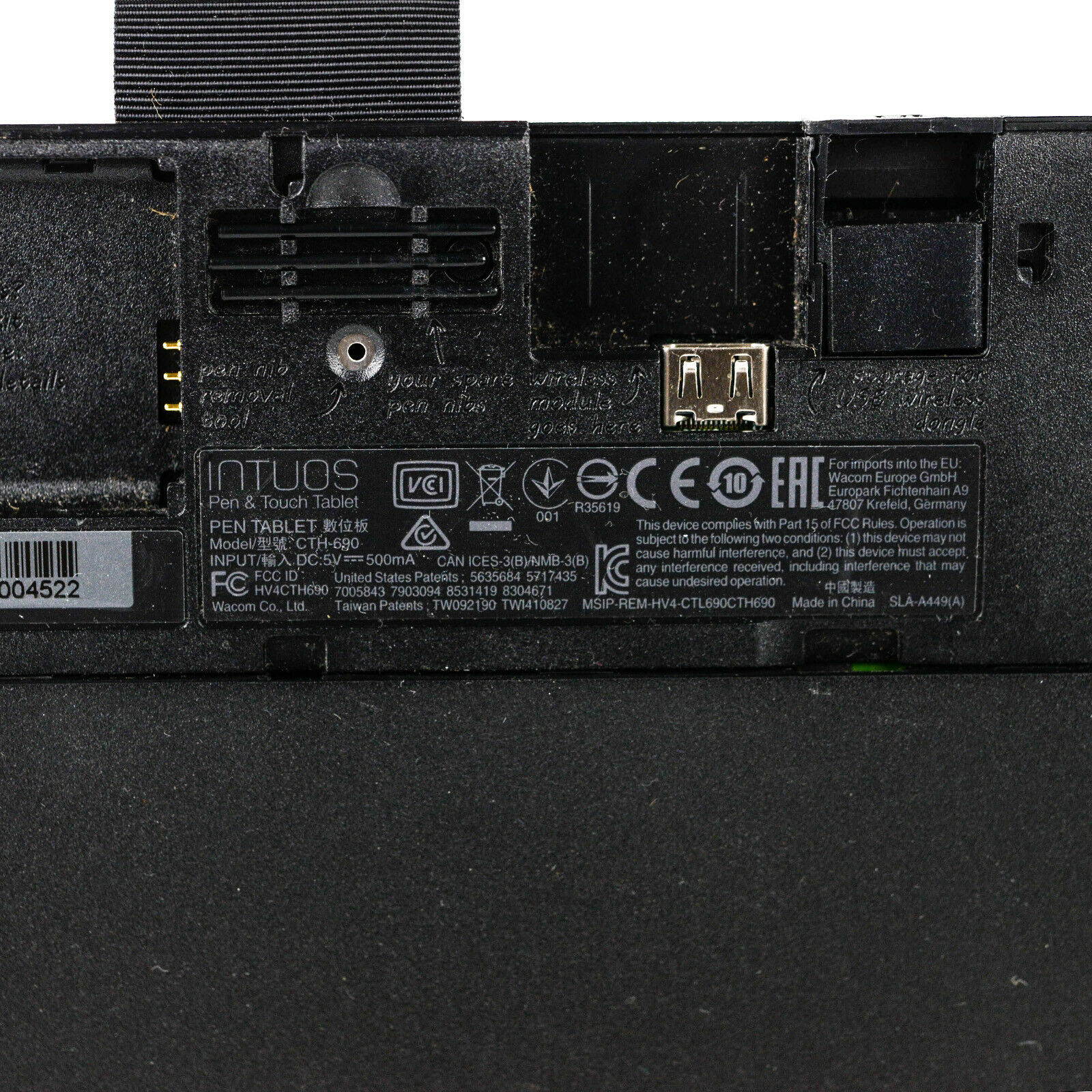 Wacom Intuos Comic CTH-690/K BLACK MEDIUM Digital Art Pen & Touch Tablet ONLY