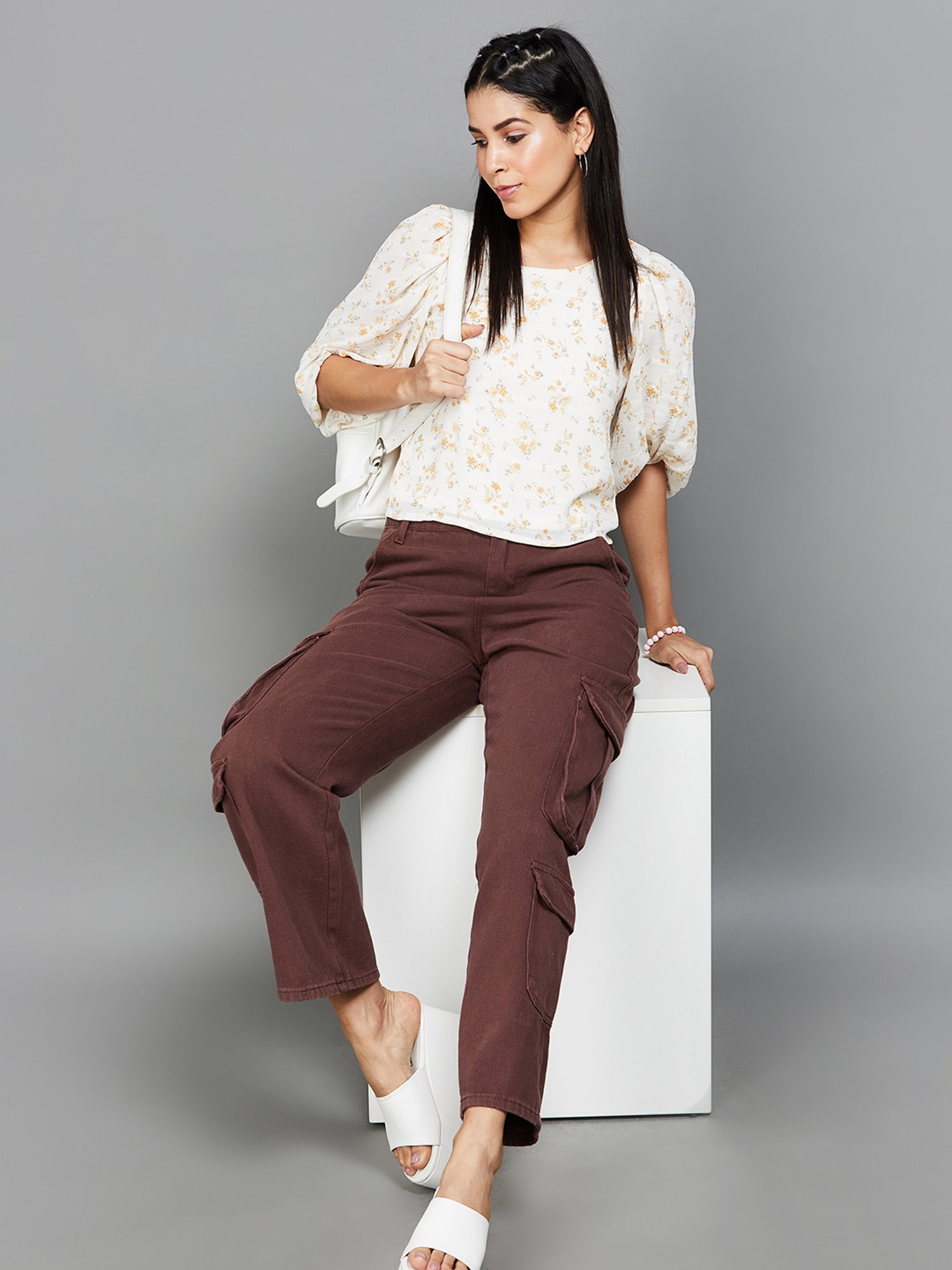 Ginger by Lifestyle White Floral Print Top