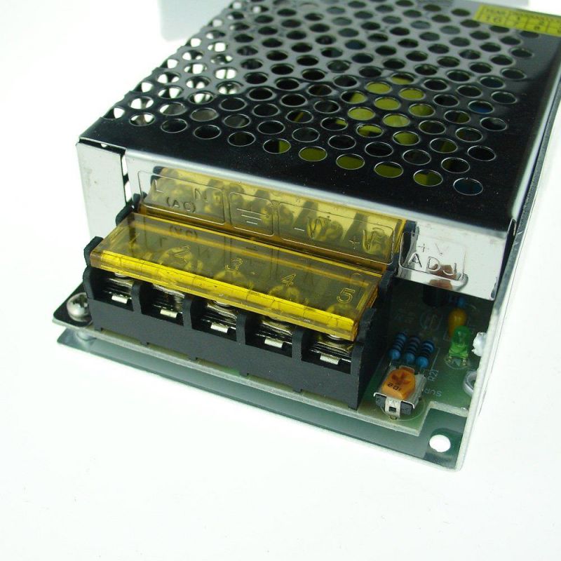 QUANS 110V to 12V DC 5A 60W Universal Regulated Switching Power Supply LED Lighting Strip CCTV