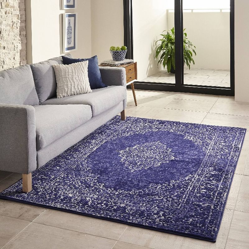 Blue Medallion Loomed Area Rug 5'x7'6" - Momeni