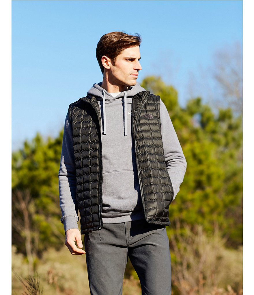 The North Face Out HMLYN Insulated Full-Zip Vest