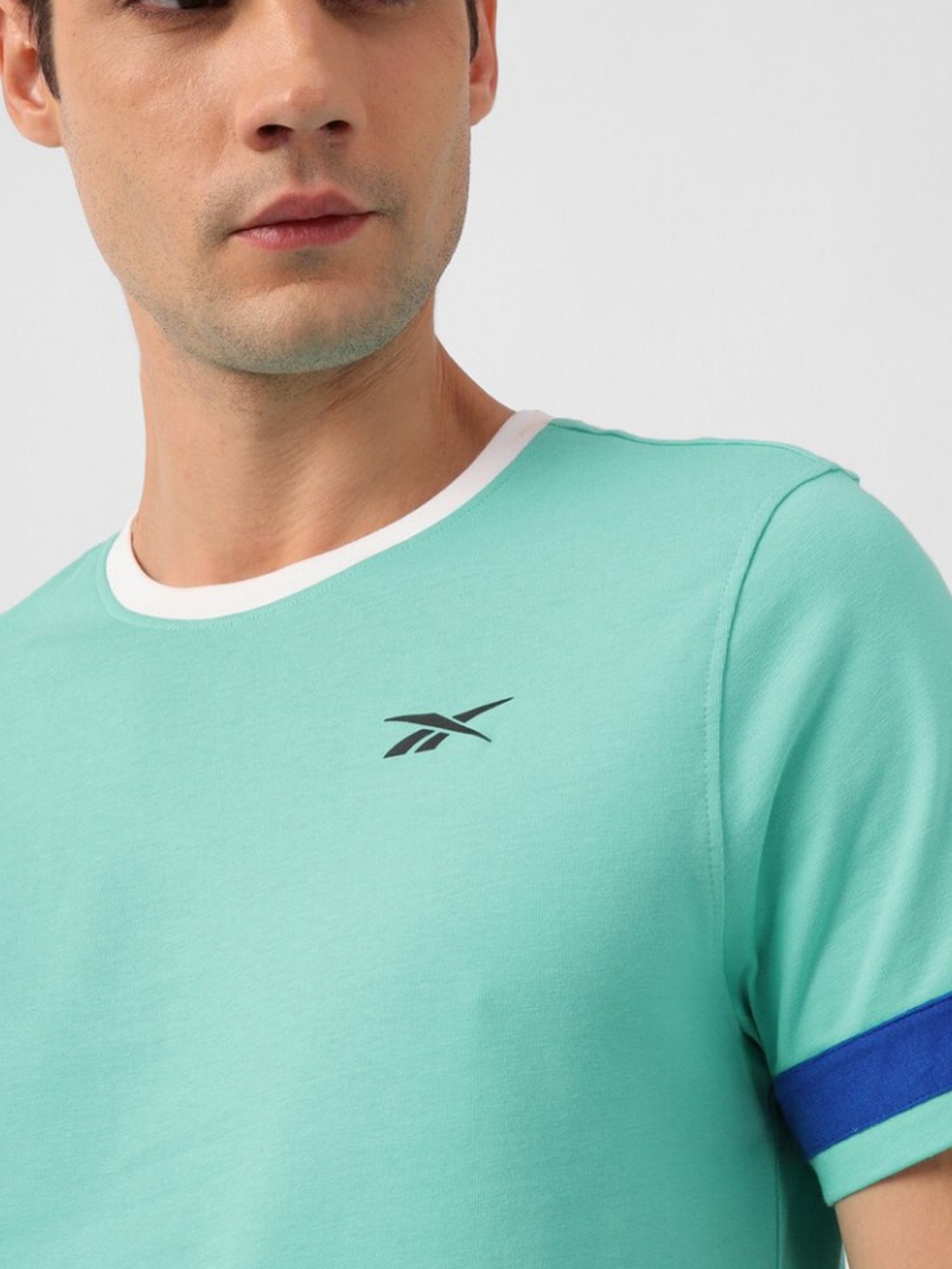 Reebok Green Cotton Slim Fit Logo Printed Sports T-Shirt