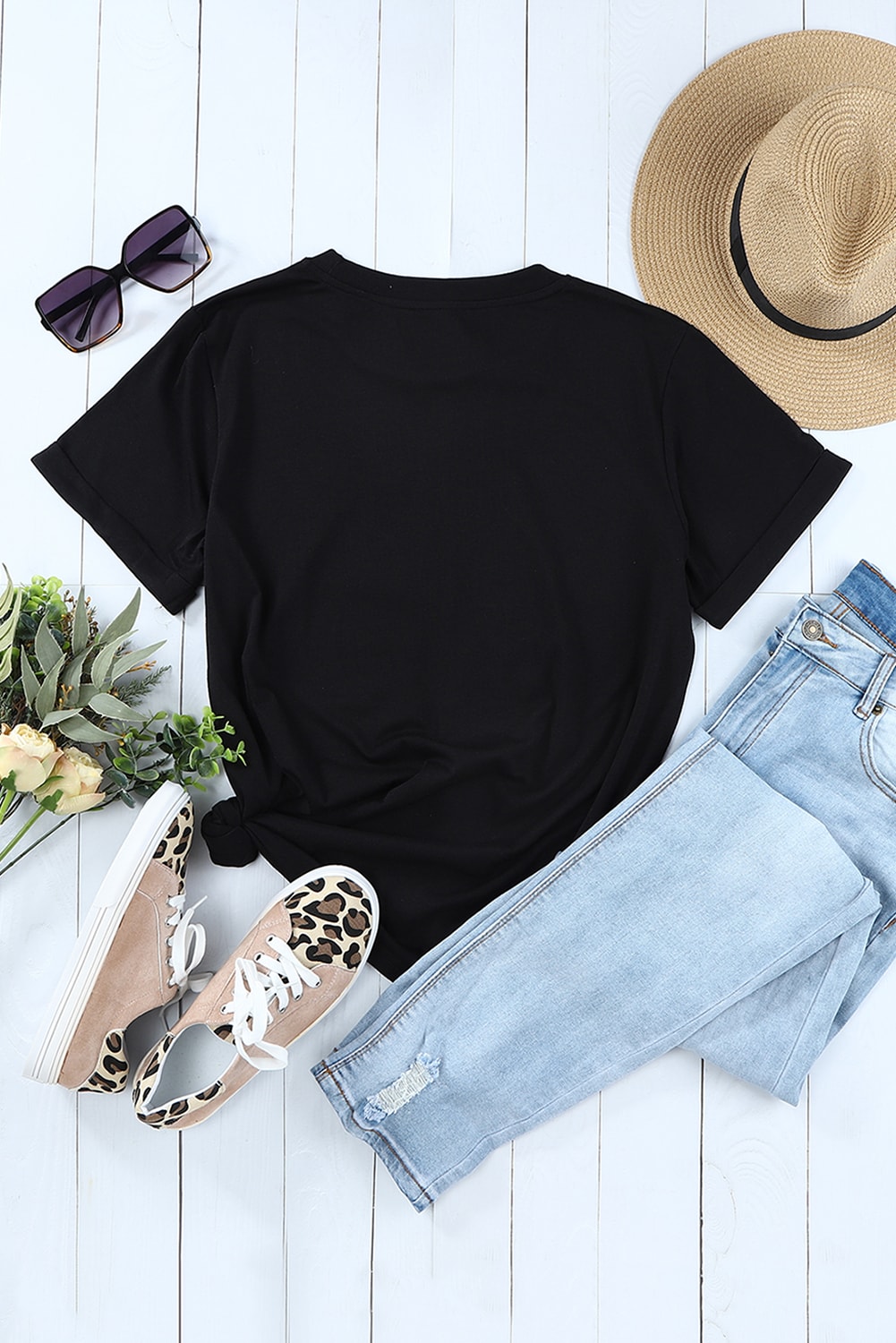 Blank T Shirt - Black Plain Rolled Up Crewneck T-Shirt Customized