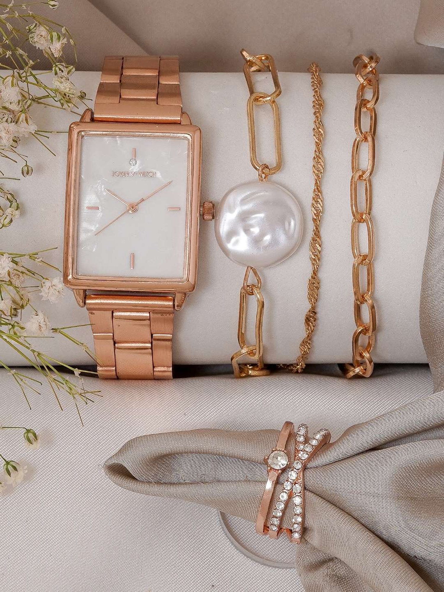 Joker & WItch JWLT781 Analog Watch for Women With Ring, Bracelet