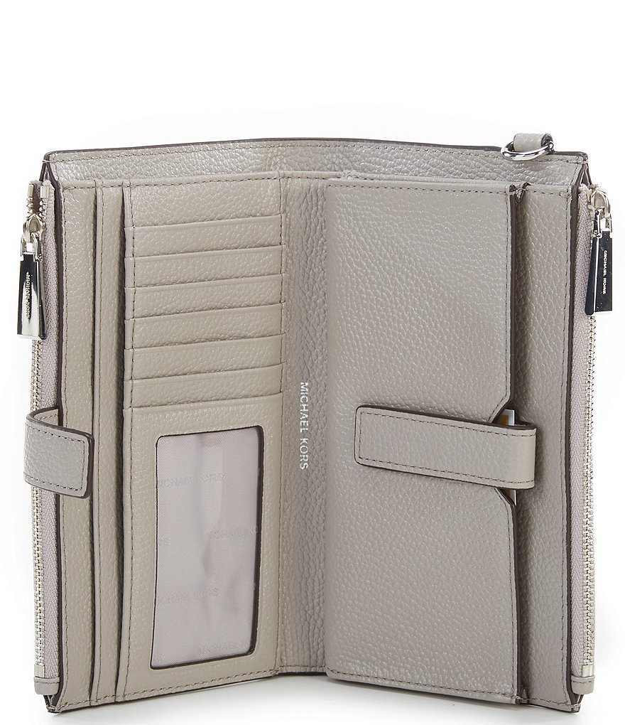 HOBO Link Leather Zip Wristlet