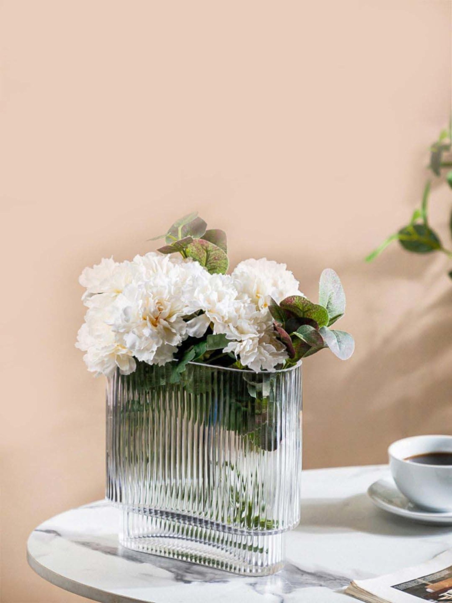 Nestasia Unique And Contemporary Sturdy Fluted Rectangular Ripple Textured Modern Glass Vase 8"