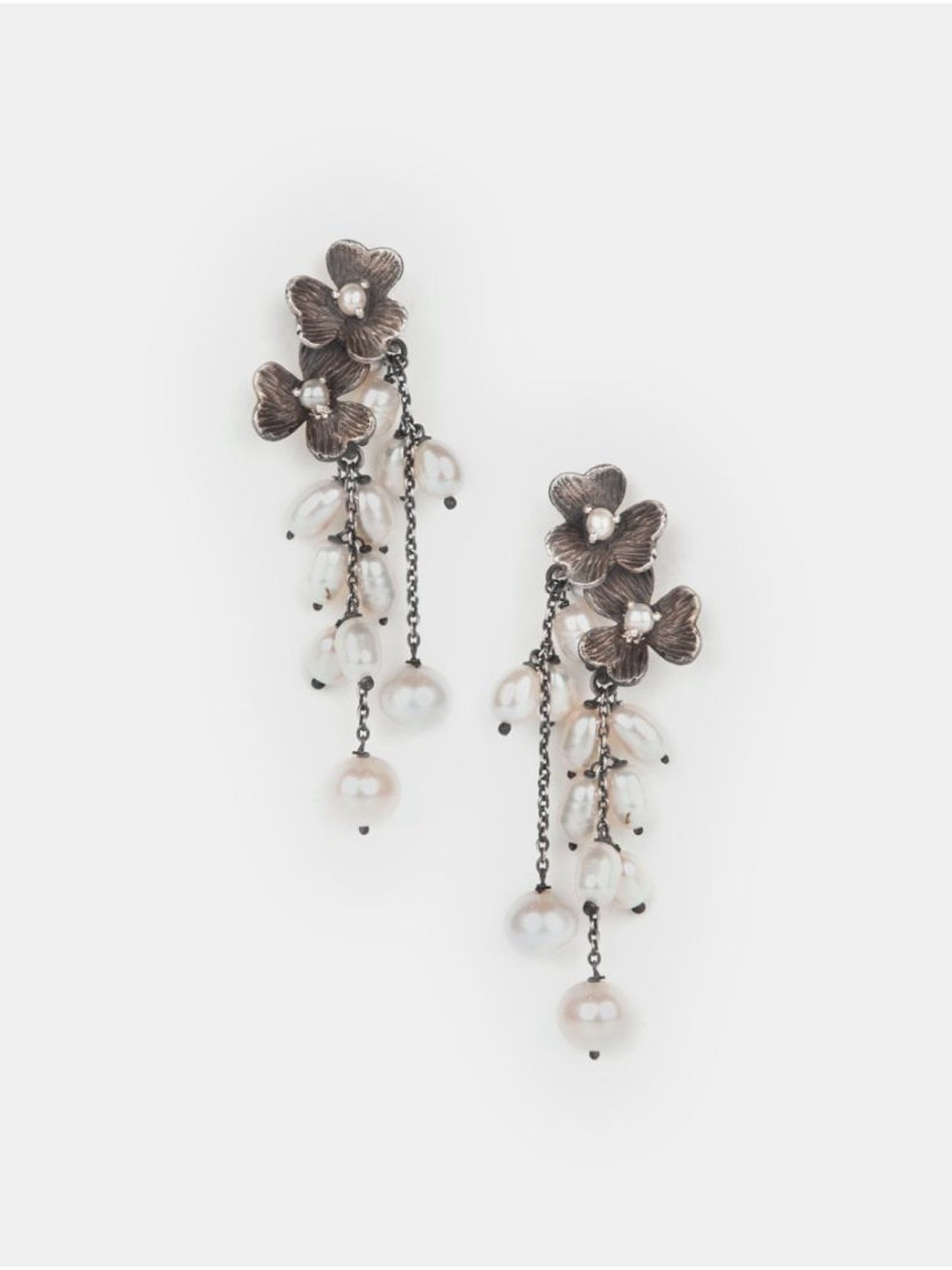 Shaya 92.5 Sterling Silver Oxidized Joan C Earrings for Women