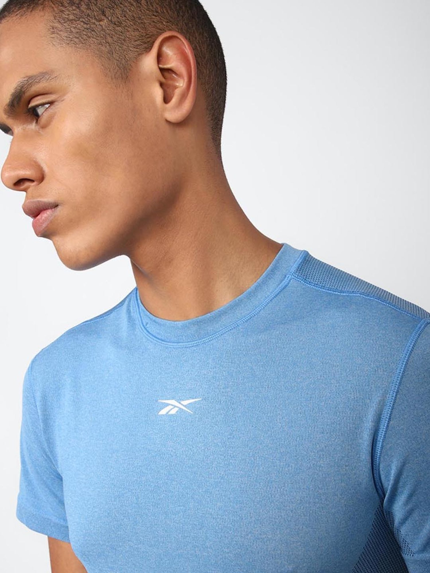 Reebok Blue Cotton Regular Fit T-Shirt