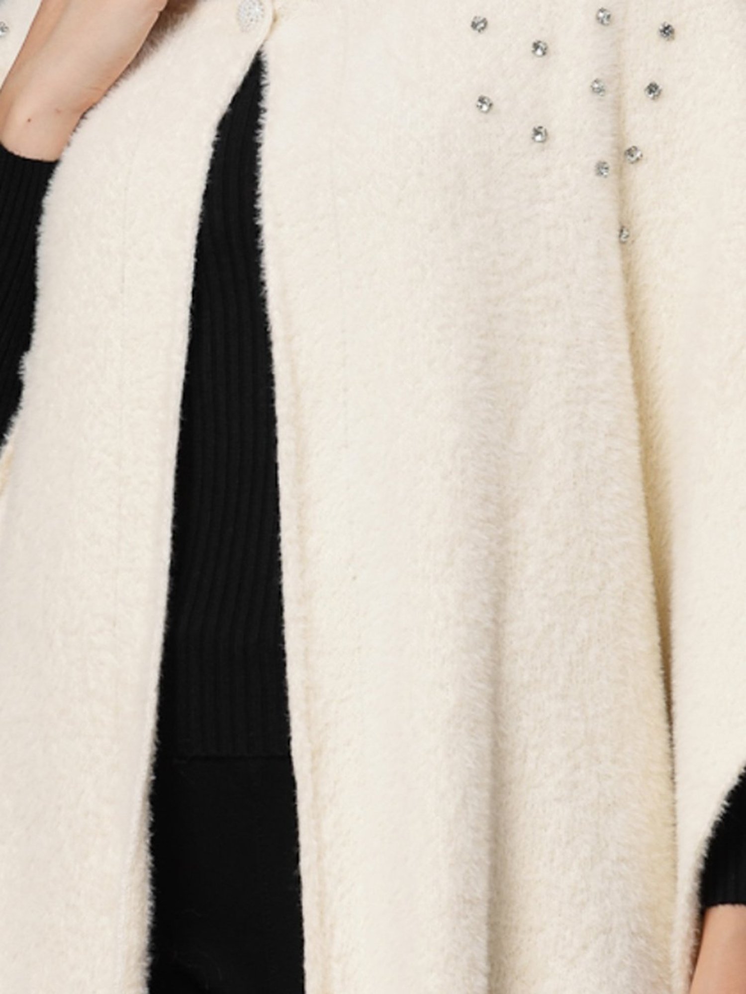 Mafadeny Cream Poncho