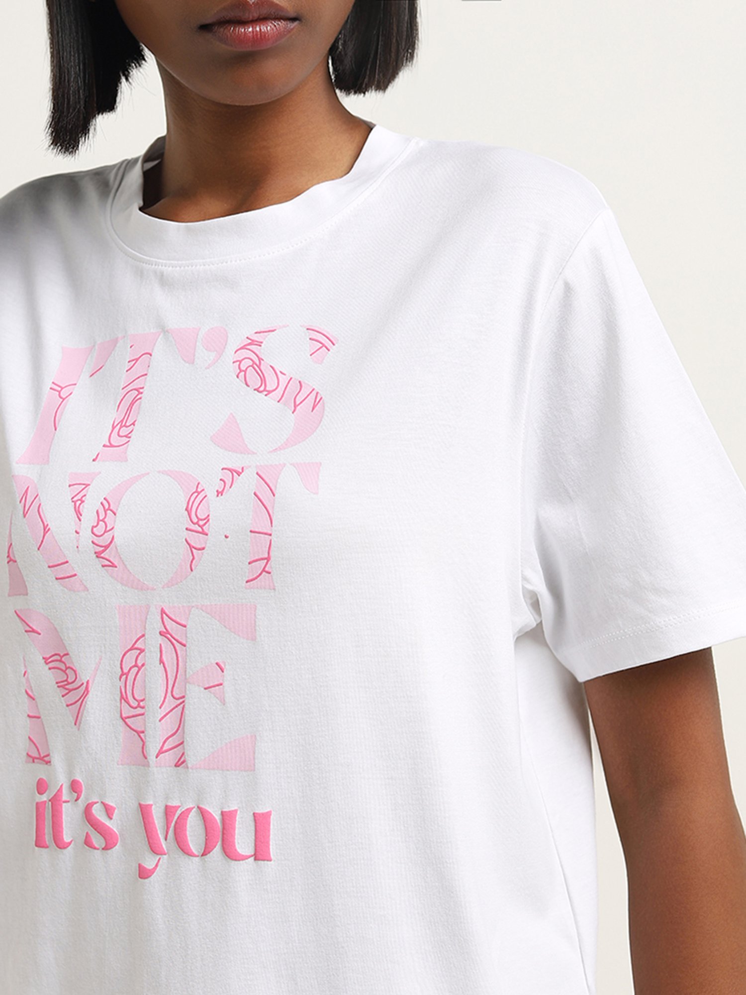 Nuon by Westside White Text Printed Cotton T-Shirt