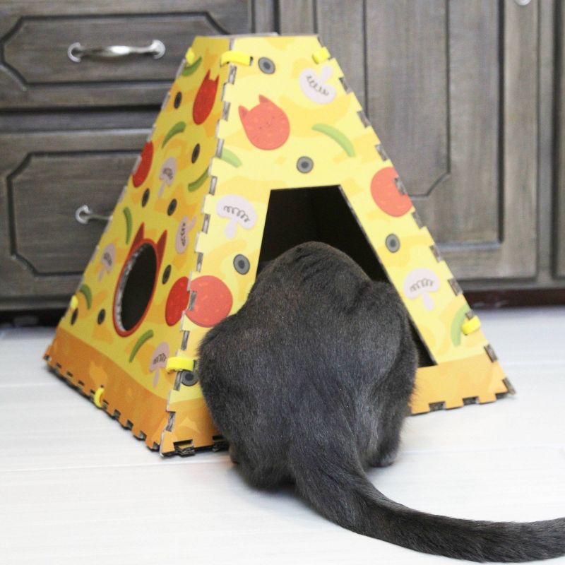 Quirky Kitty Pizza Cardboard Cat Scratch House