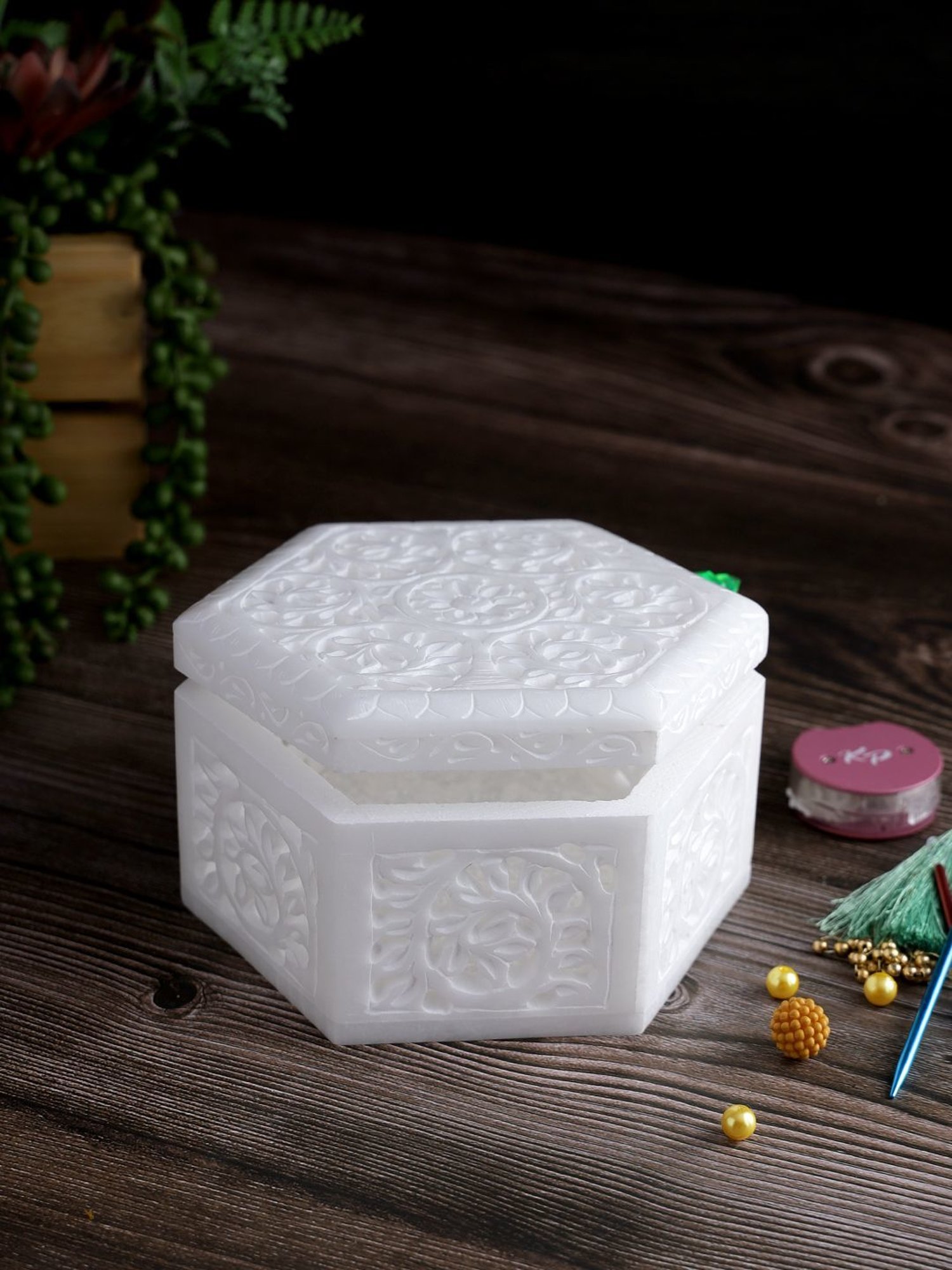 Aapno Rajasthan White Marble Jewellery Box