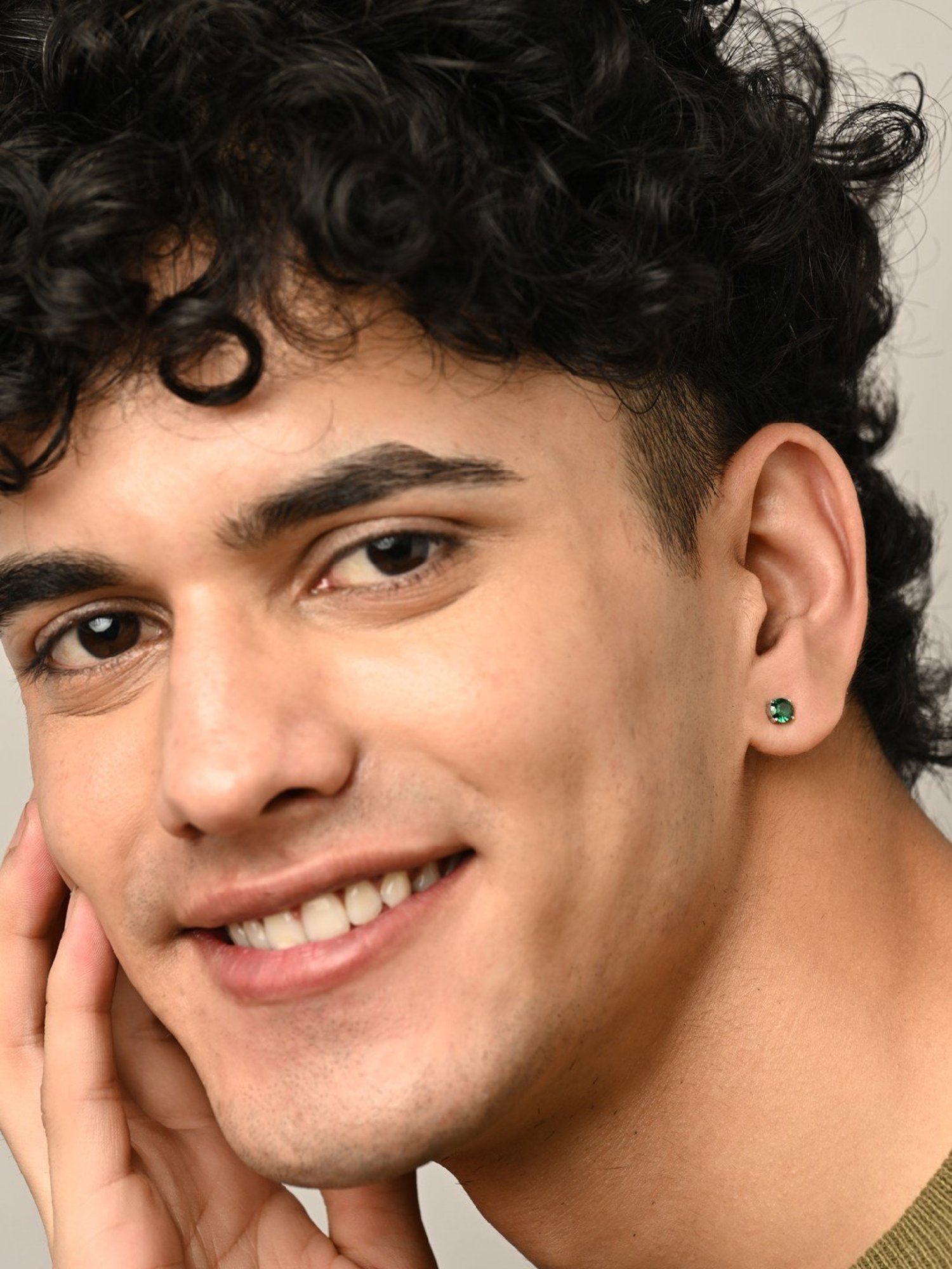 Clara 925 Sterling Silver Green Stud Earring Gift for Men