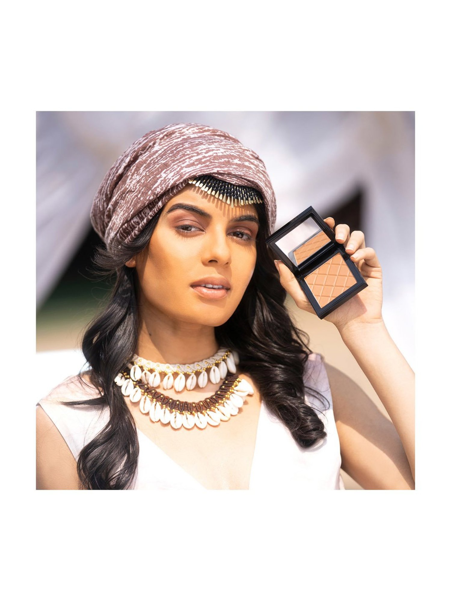 BH Cosmetics Los Angeles Full Heat Matte Bronzer Caramel Cabo - 6.5 gm