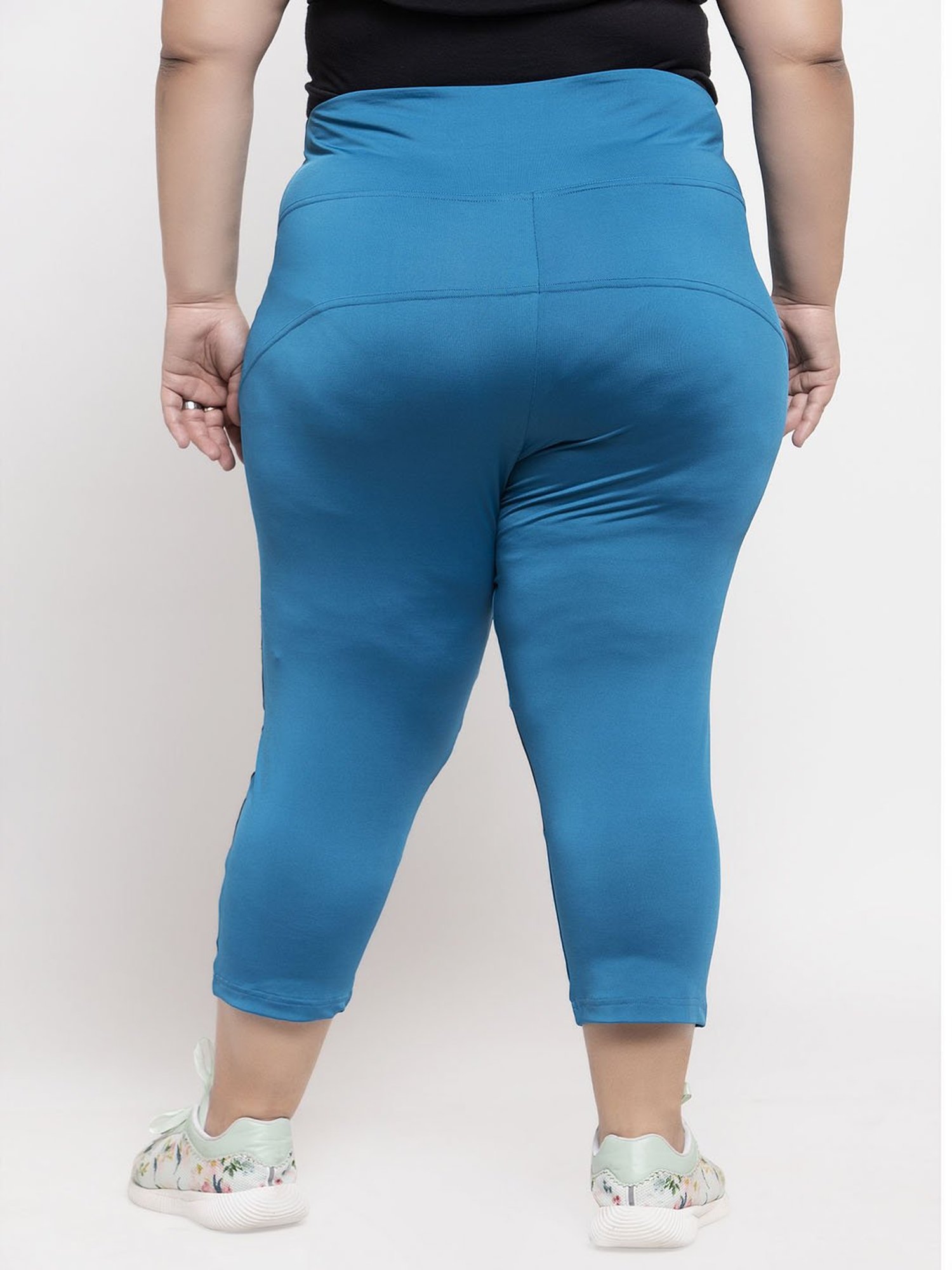 Melon by PlusS Blue & Black Regular Fit Capris