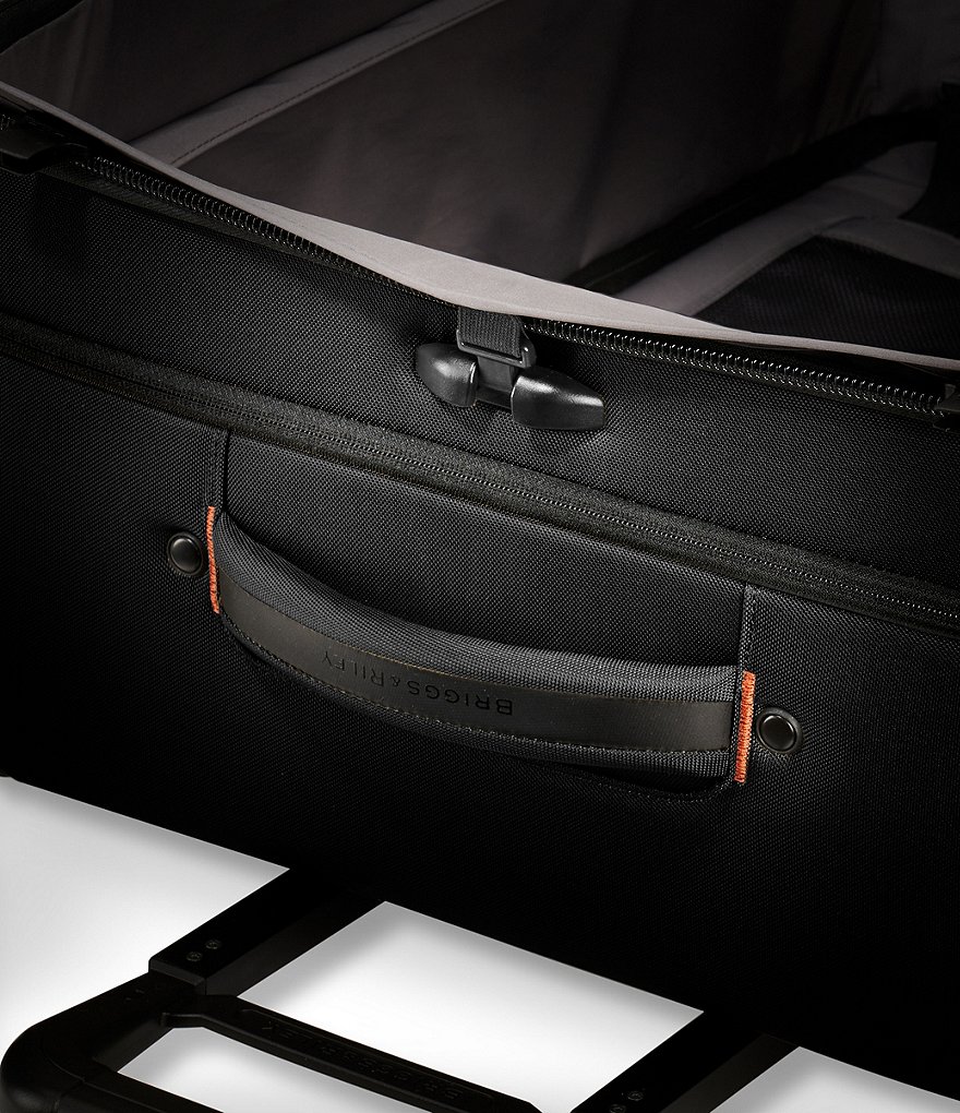 Briggs & Riley ZDX 29#double; Large Expandable Spinner