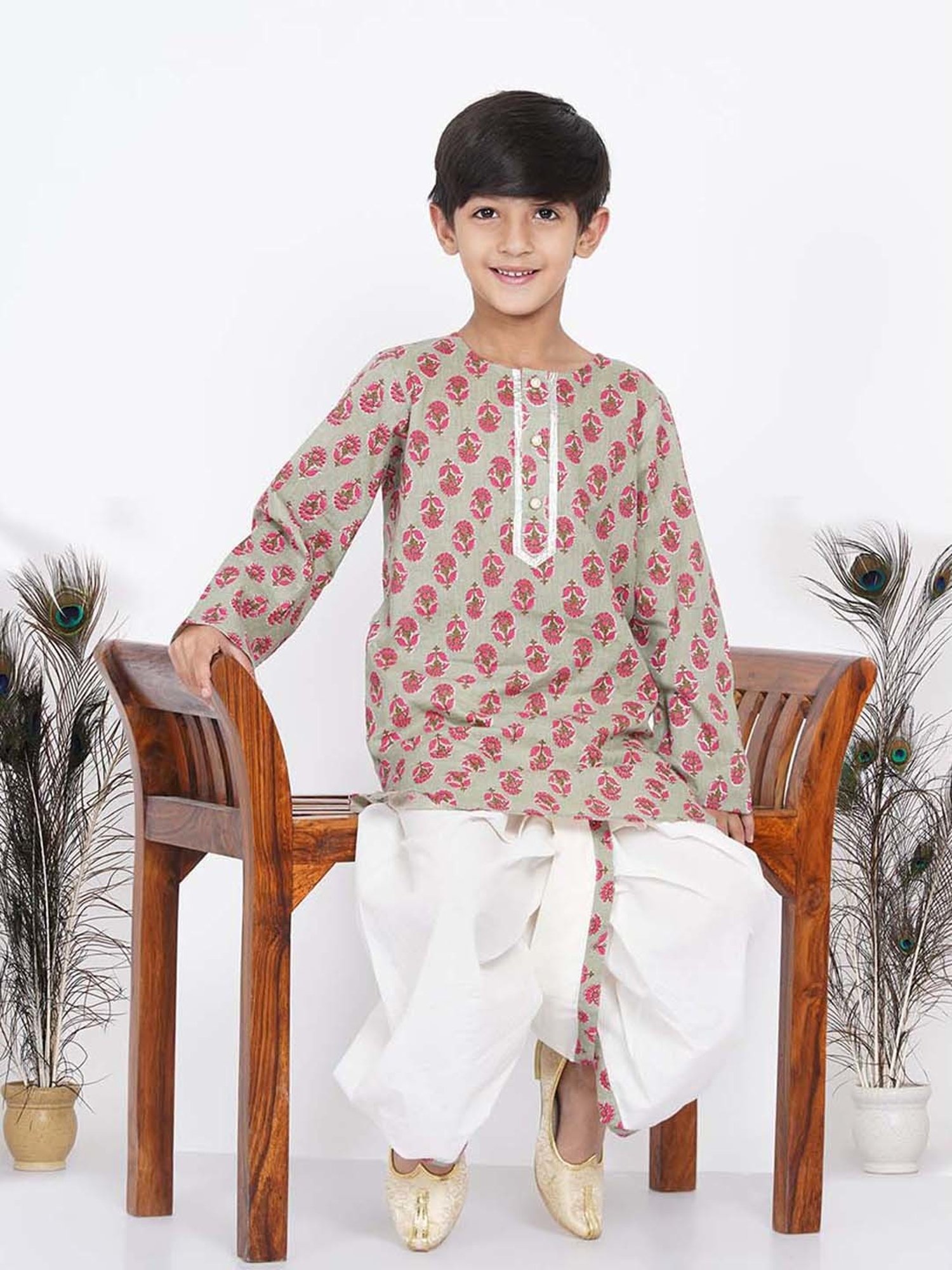 Little Bansi Kids Green & Cream Cotton Floral Print Full Sleeves Kurta Set