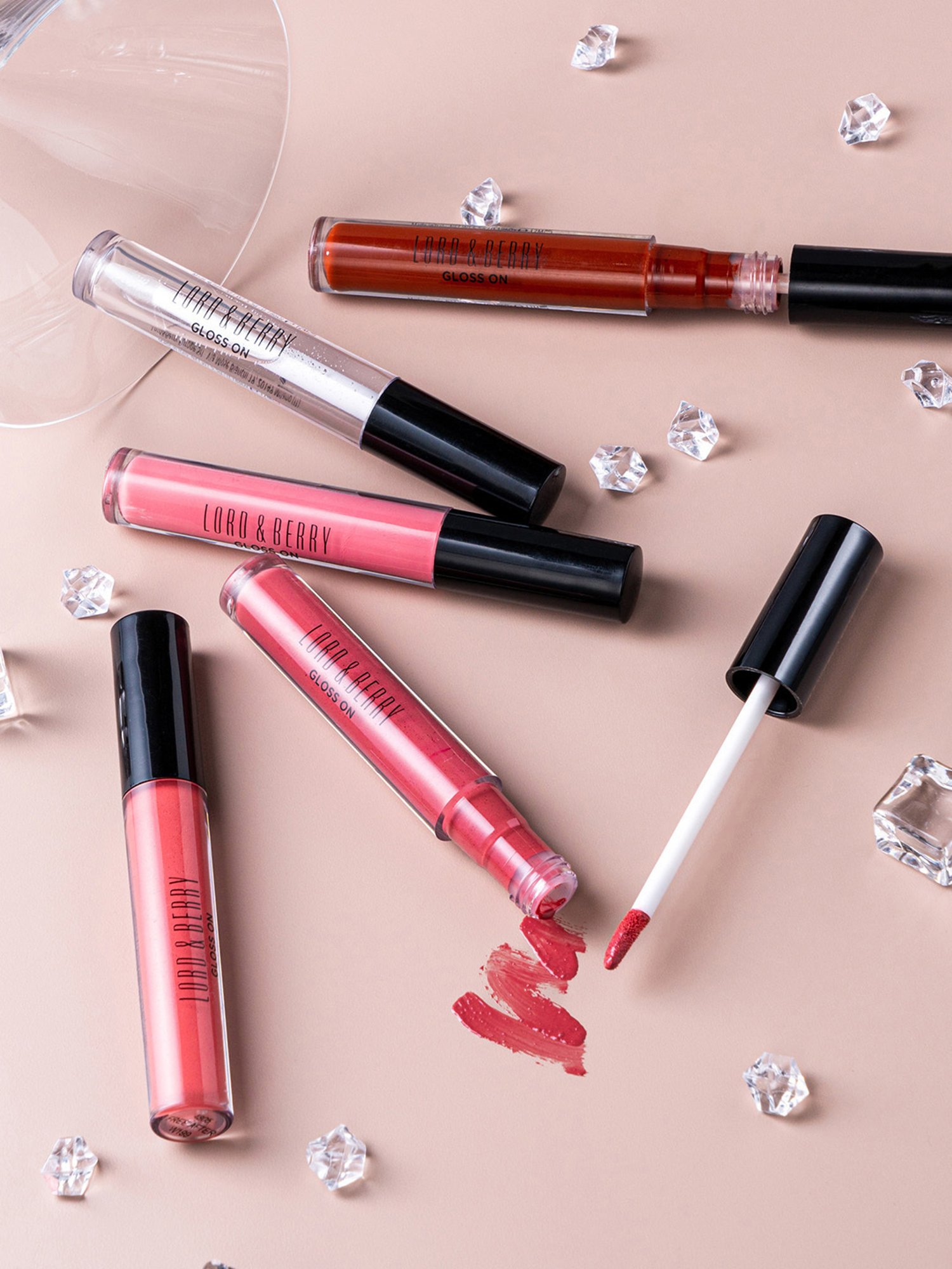 Lord & Berry Gloss On Lip Gloss Smoothie - 5.5 gm