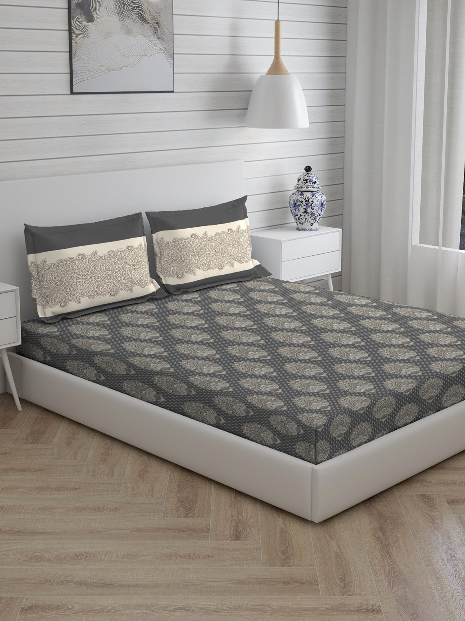 Layers Uphaar Floral Grey 140 TC Cotton Queen Bed Sheet with 2 Pillow Covers