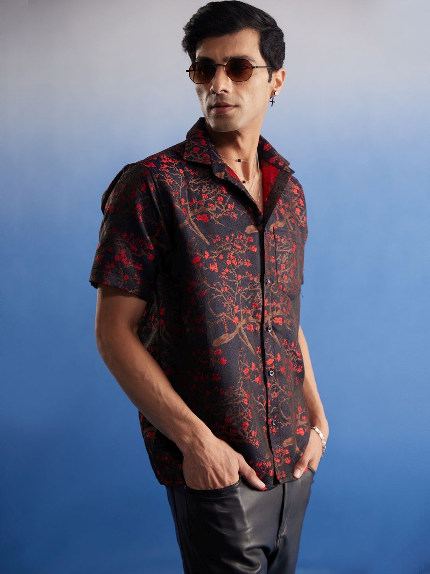 Vastramay Black Base Red Regular Fit Printed Shirt