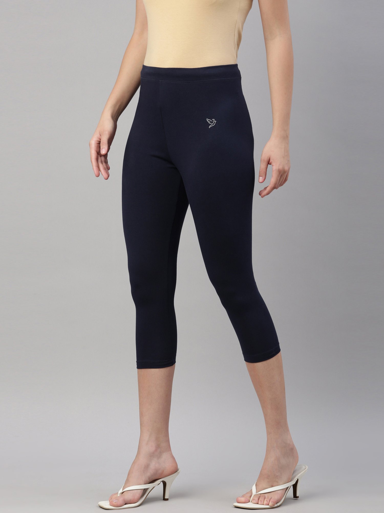 TWIN BIRDS Navy Cotton Capris
