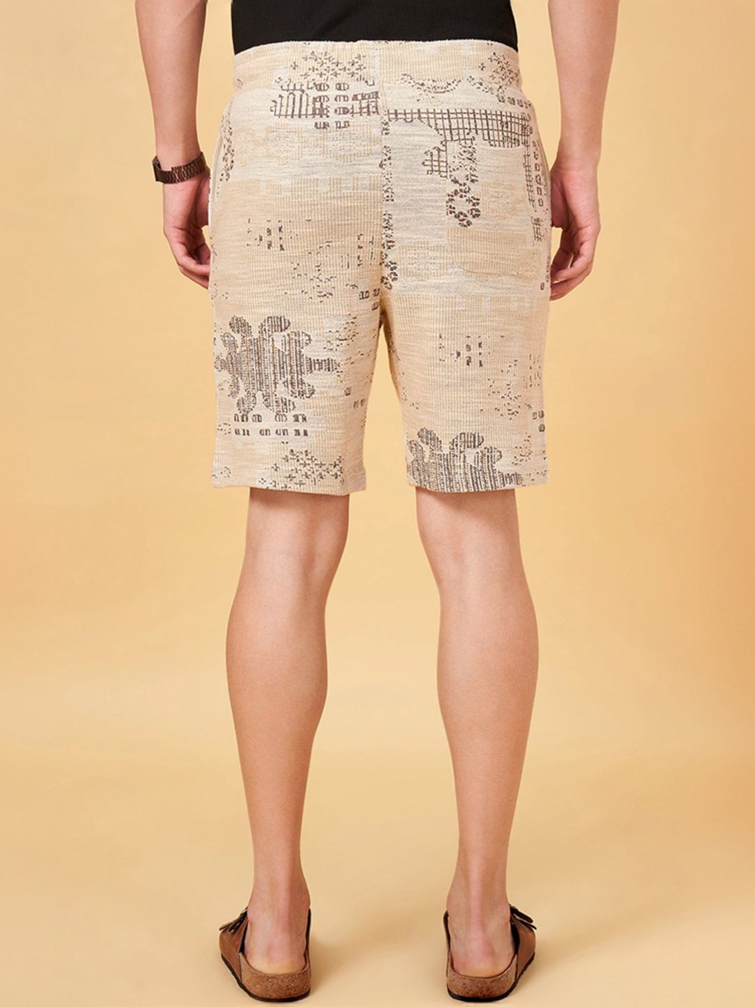 7 Alt By Pantaloons Bone White Regular Fit Printed Shorts