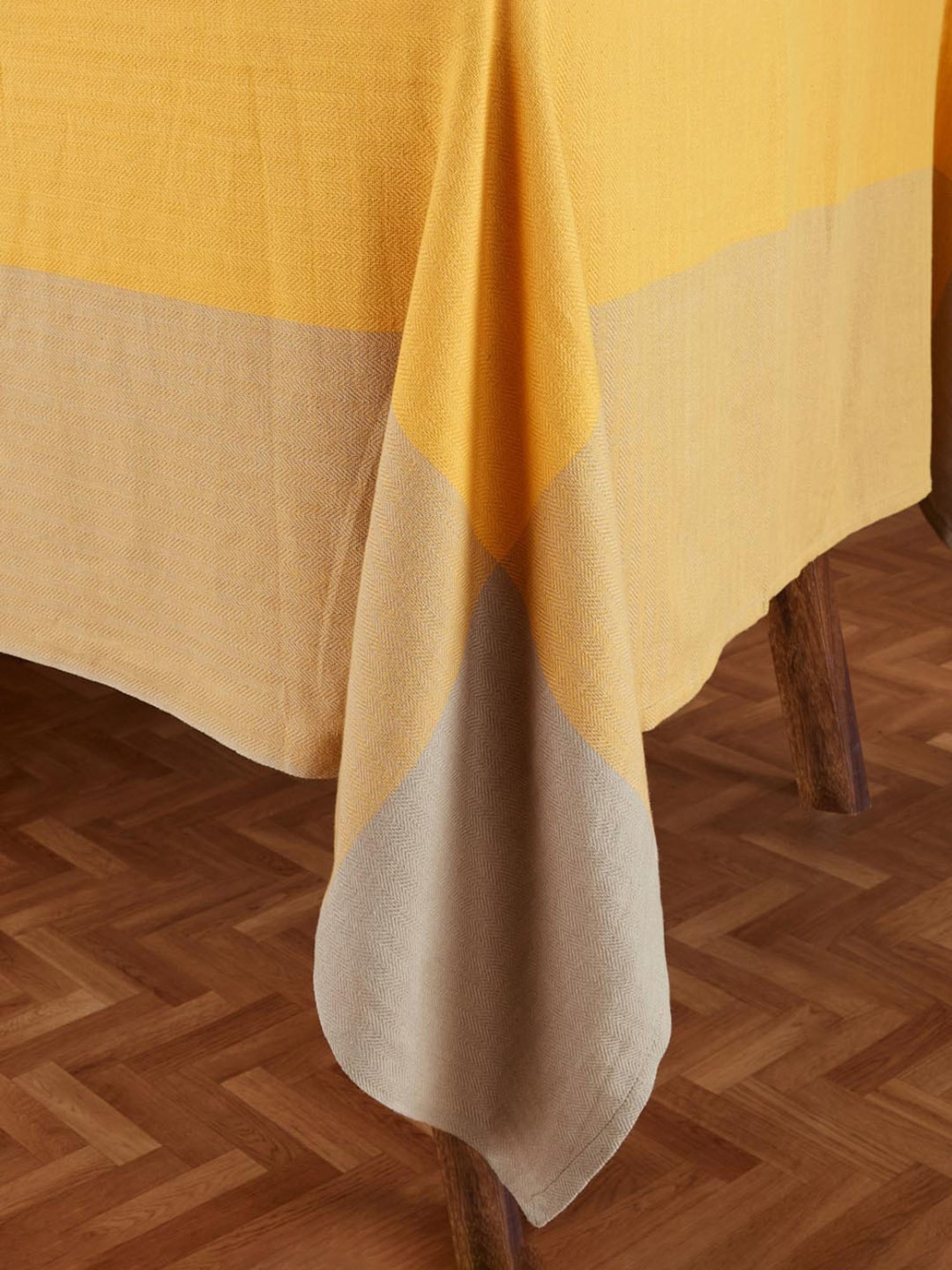 Fabindia Mustard Cotton 72 TC 200 GSM Adesh Table Cover - Set of 4