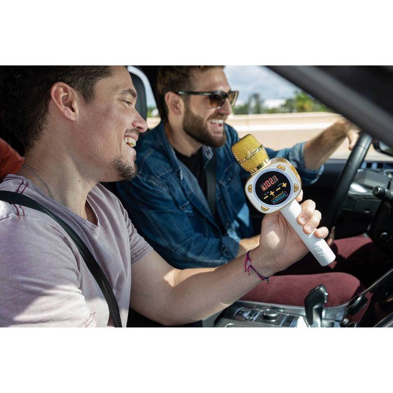 Singing Machine Official Carpool Karaoke, The Mic