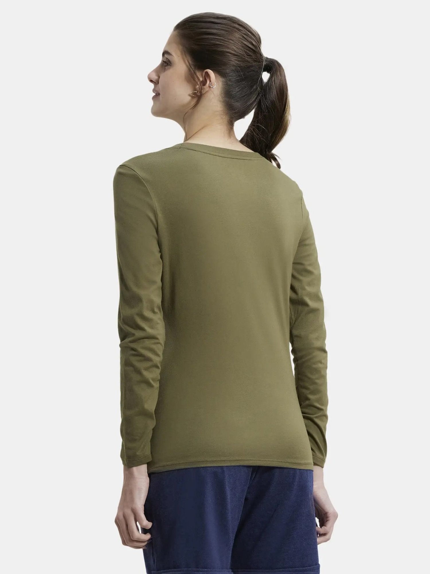 Jockey A140 Women's Super Combed Cotton Rich Relaxed Fit Solid Round Neck Full Sleeve T-Shirt