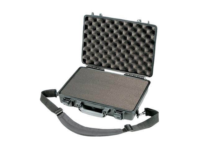 Pelican Black 1470 Laptop Case w/ Foam Model 1470-000-110