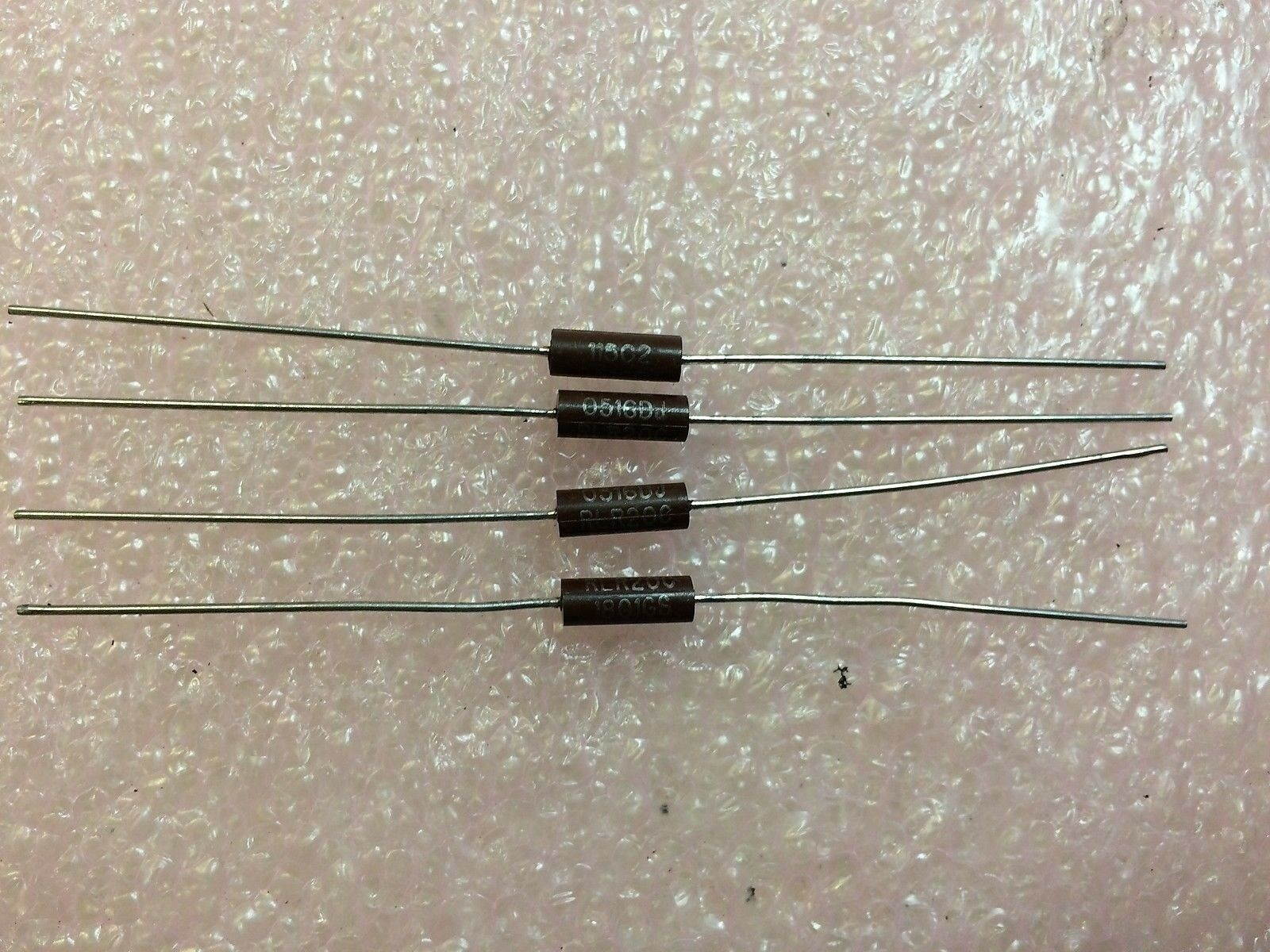 IRC RLR20C1801GS Res Metal Glaze 1.8K Ohm 2% 0.5W QTY: 20