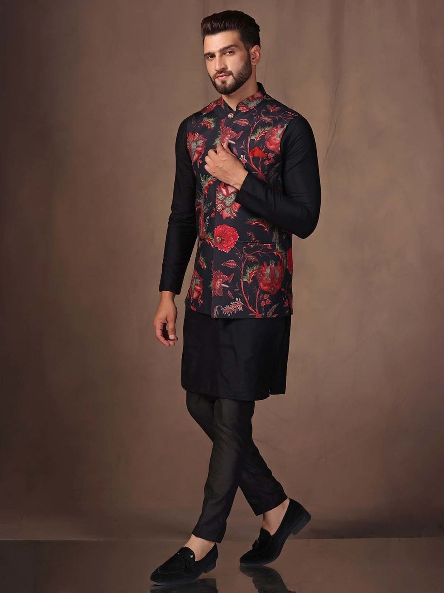 KISAH Black Regular Fit Printed Kurta & Pants With Nehru Jacket