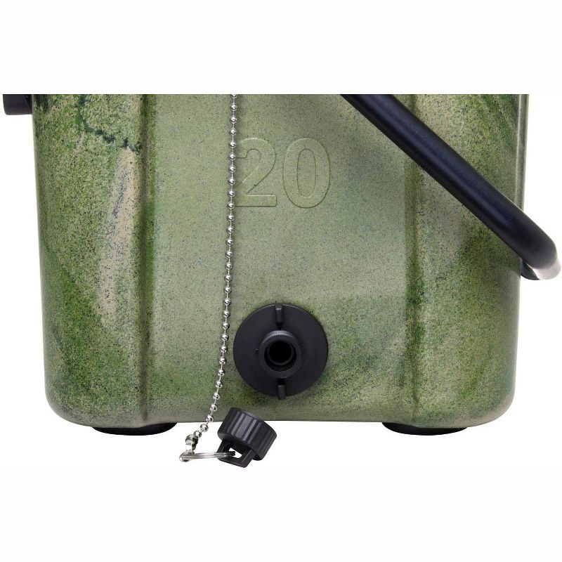 Elkton Outdoors ELK-ICE-20CAMO Heavy Duty Rotomolded Portable 20 Quart Commercial Grade Insulated Hardside Ice Chest Beverage Cooler, Camo
