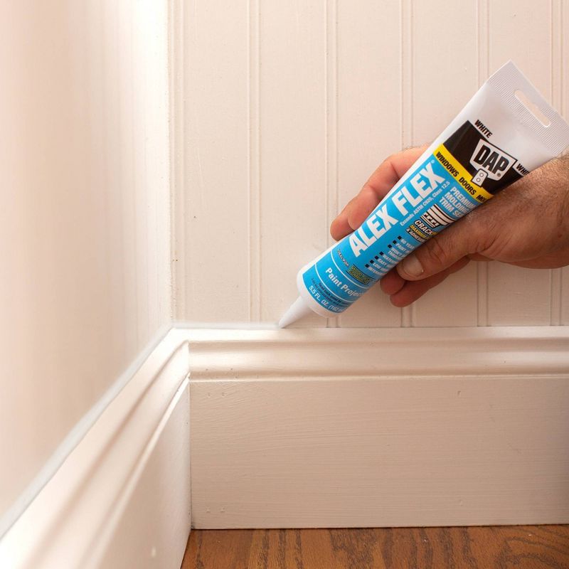 DAP Alex Flex Molding and Trim Sealant 5.5oz